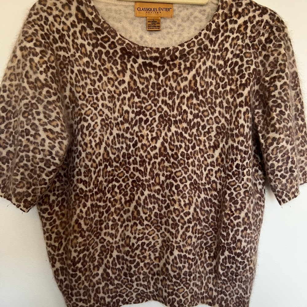 Classiques Entier (petites) size Large, cheetah pattern.